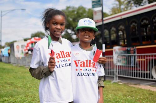 Vallas