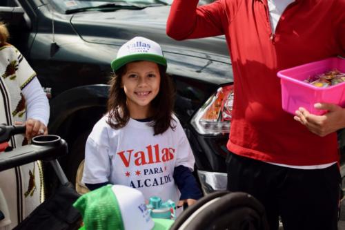 Vallas